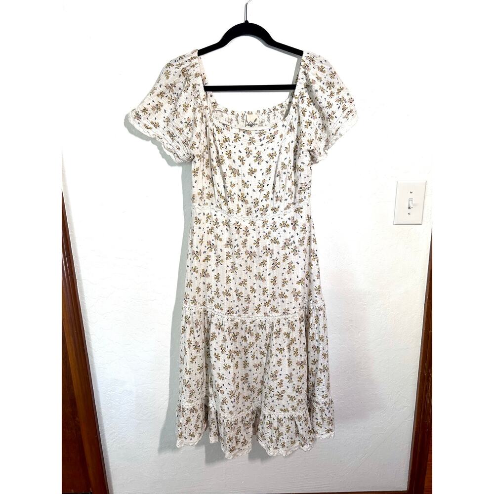 Women’s Cream Rustic Ditsy Floral Print Cottagecore Smocked Prairie Midi Dress - Picture 2 of 7